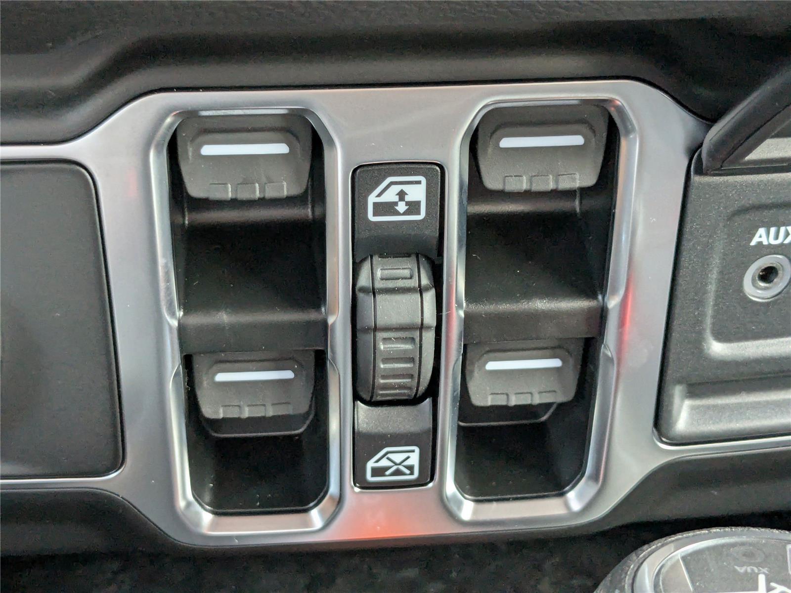 2025 Jeep Wrangler 4-Door Sport S - Photo 23