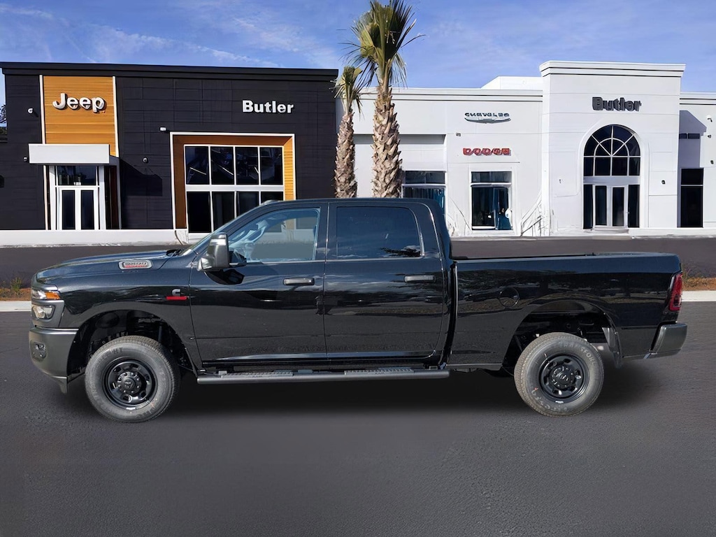 New 2026 Ram 2500 TRADESMAN CREW CAB 4X4 6'4 BOX Pickup