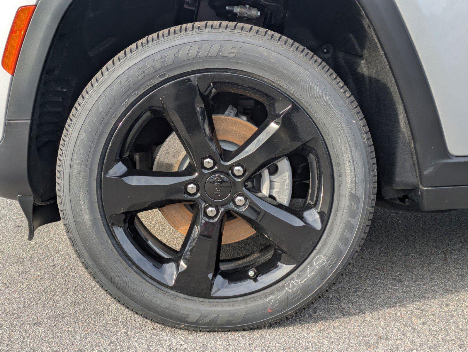 2025 Jeep Grand Cherokee Altitude - Photo 11