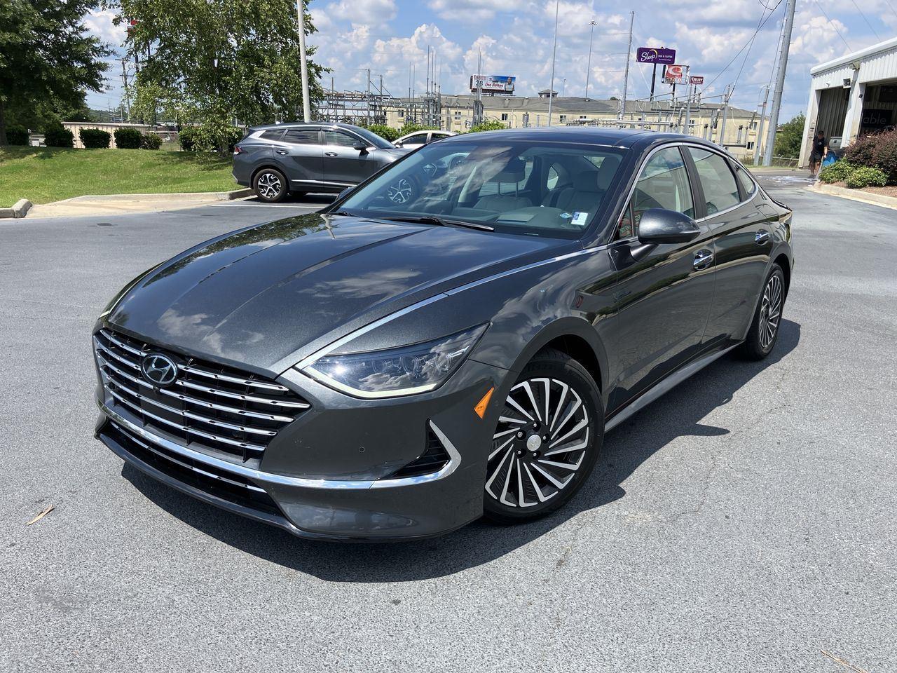 2023 Hyundai Sonata Hybrid Limited's photo