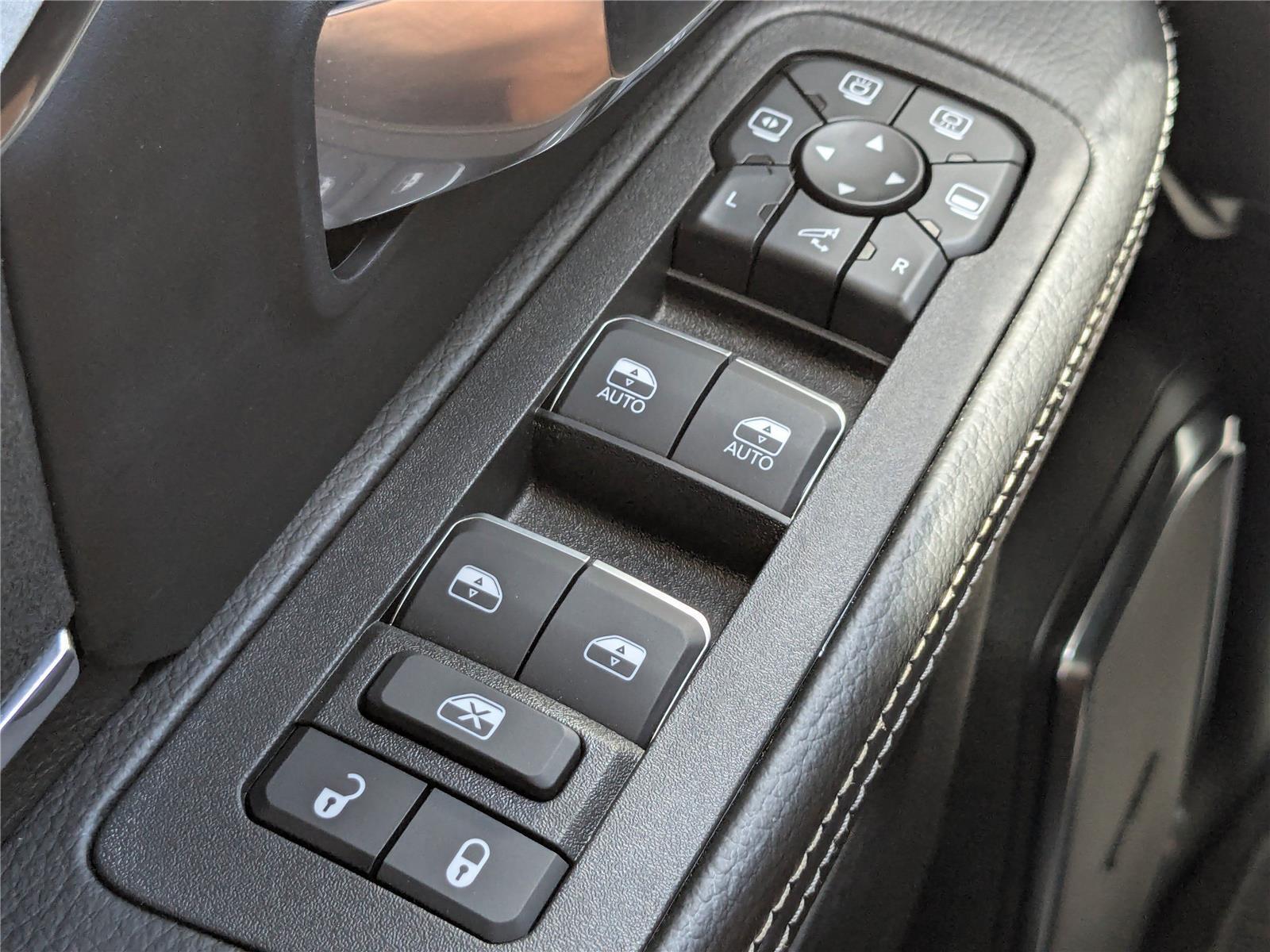 2026 RAM 2500 Laramie - Photo 25