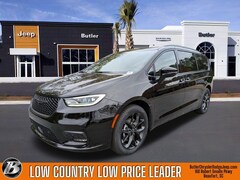2026 Chrysler Pacifica SELECT Passenger Van