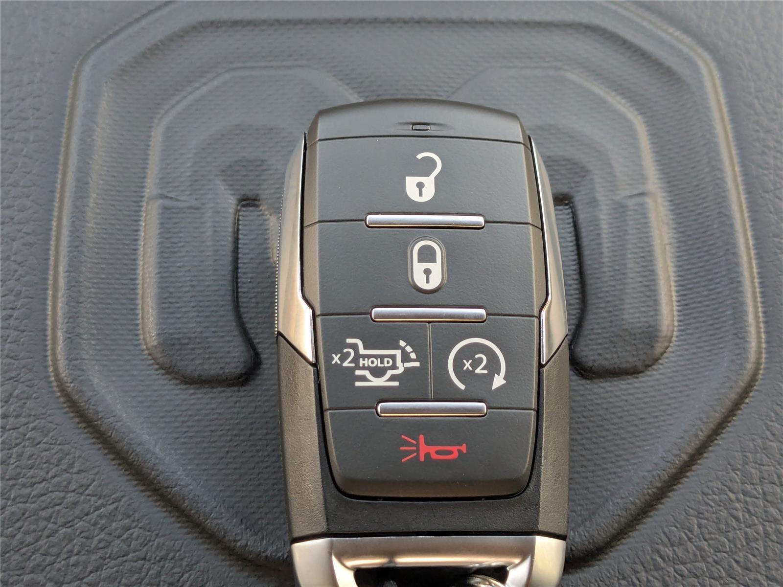 2026 RAM 2500 Laramie - Photo 30