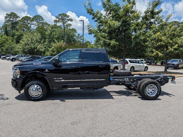 2024 Ram 3500 Limited photo 3
