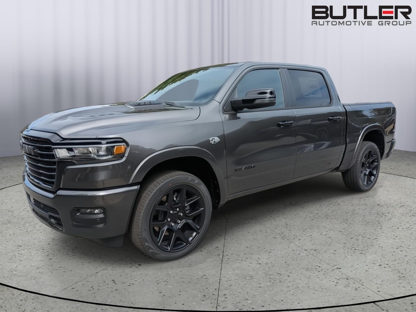2026 RAM 1500 Laramie 4x4 Crew Cab 5'7's photo