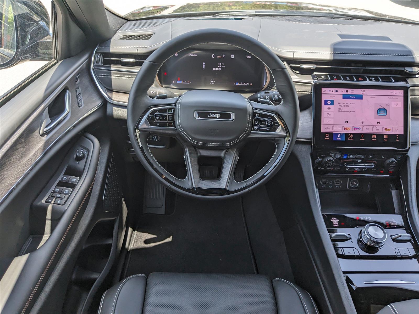 2025 Jeep Grand Cherokee L Overland - Photo 17