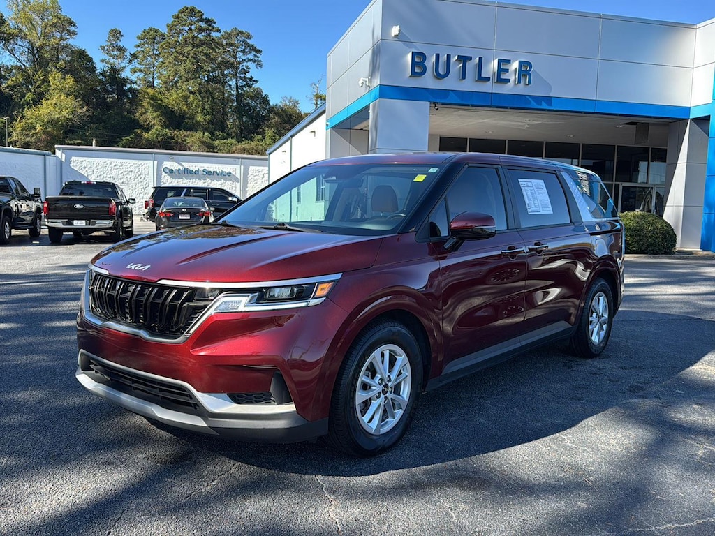 Used 2023 Kia Carnival LX Van