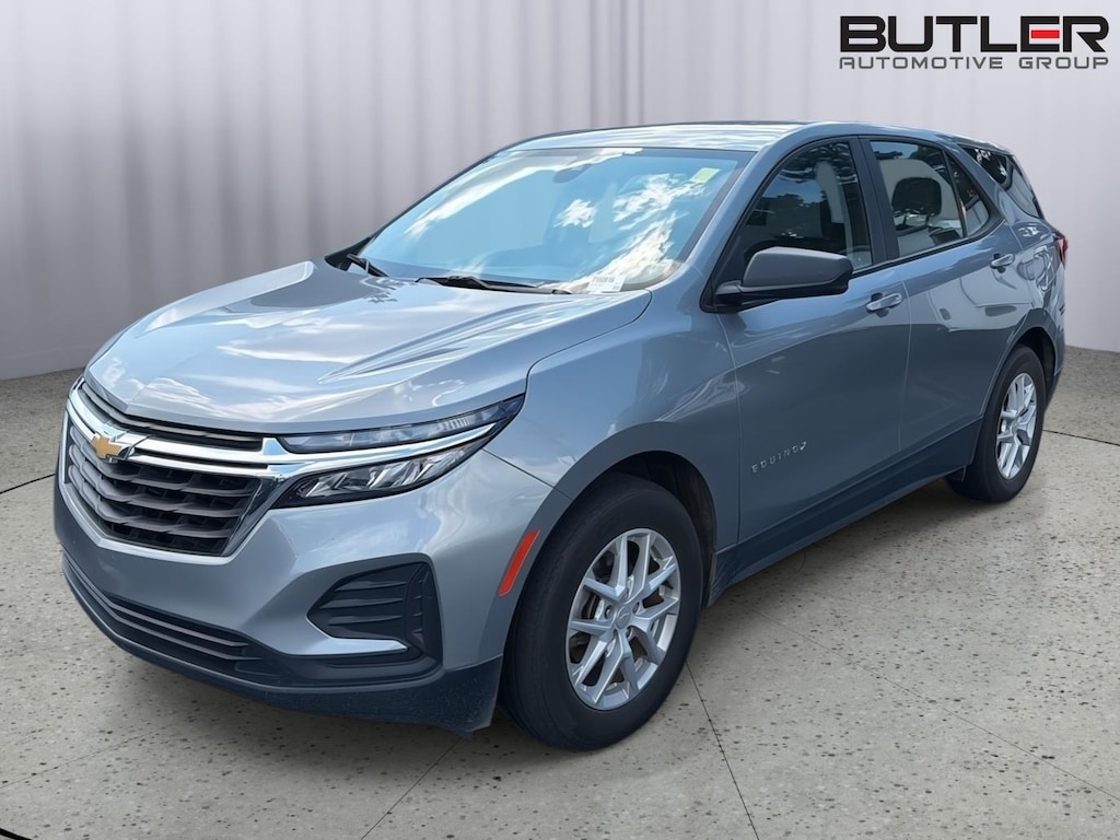 Used 2023 Chevrolet Equinox LS SUV