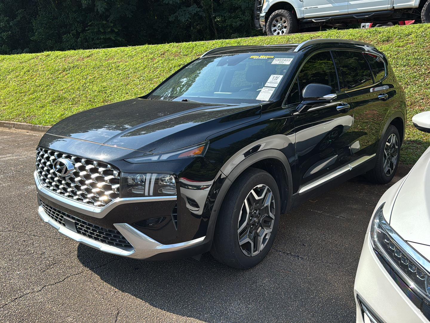 2021 Hyundai Santa Fe Limited photo 2