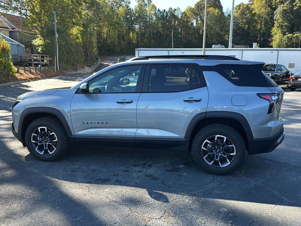 Used 2026 Chevrolet Equinox FWD Activ SUV