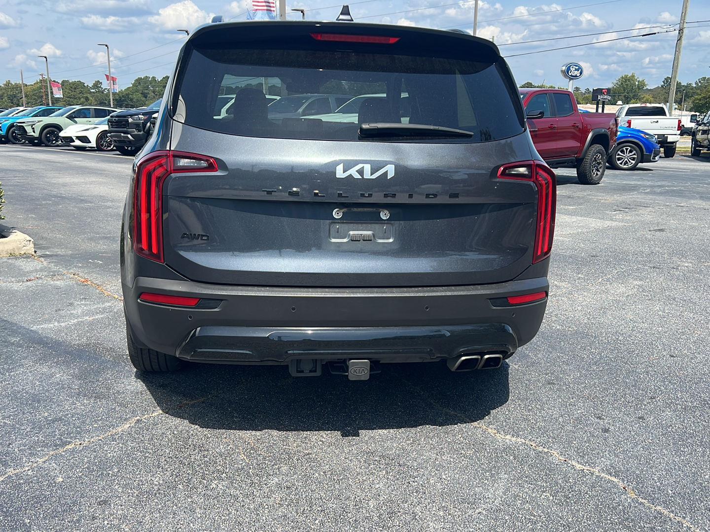 2022 Kia Telluride SX photo 2