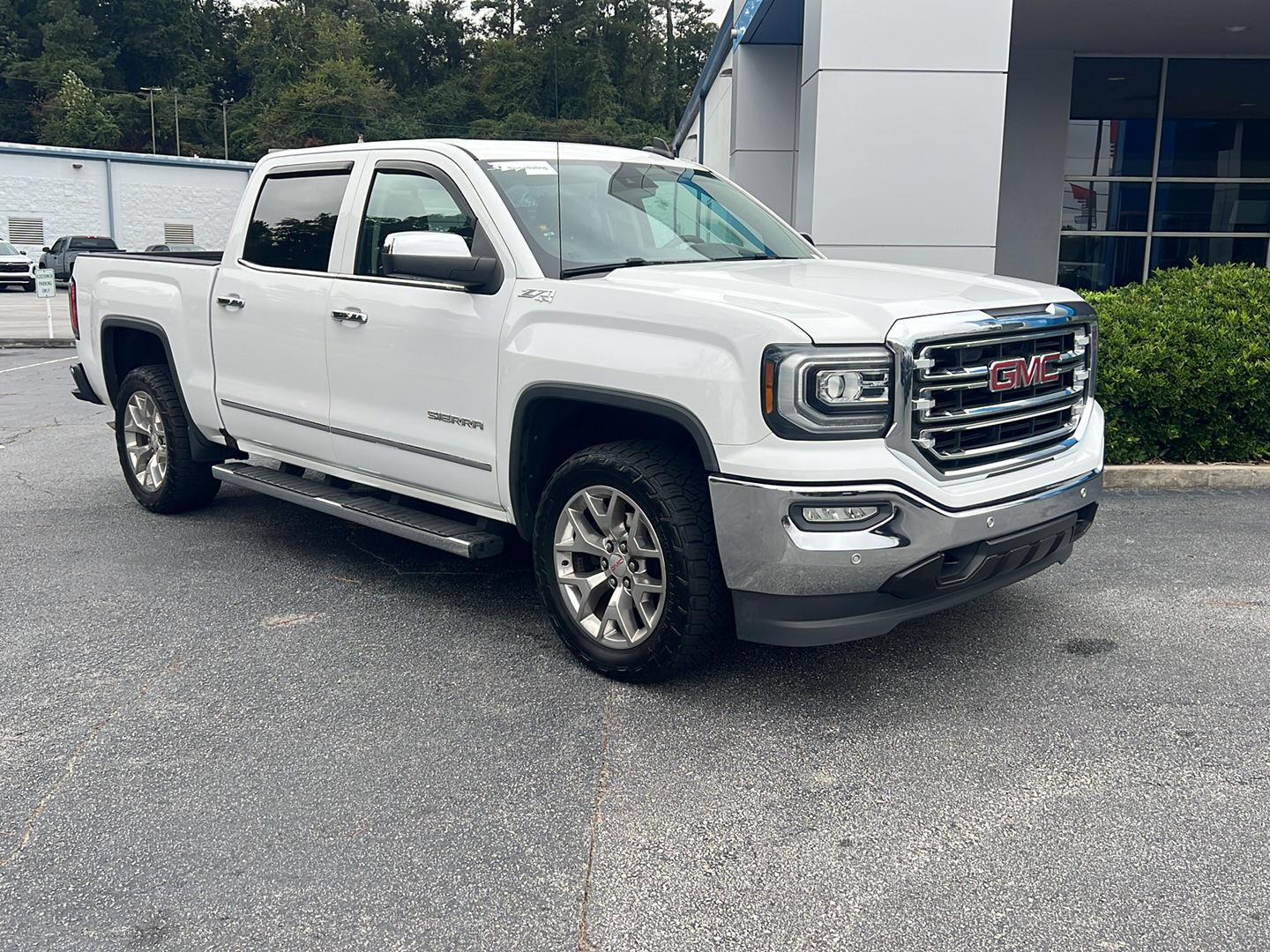 2017 Gmc Sierra 1500 SLT photo 4