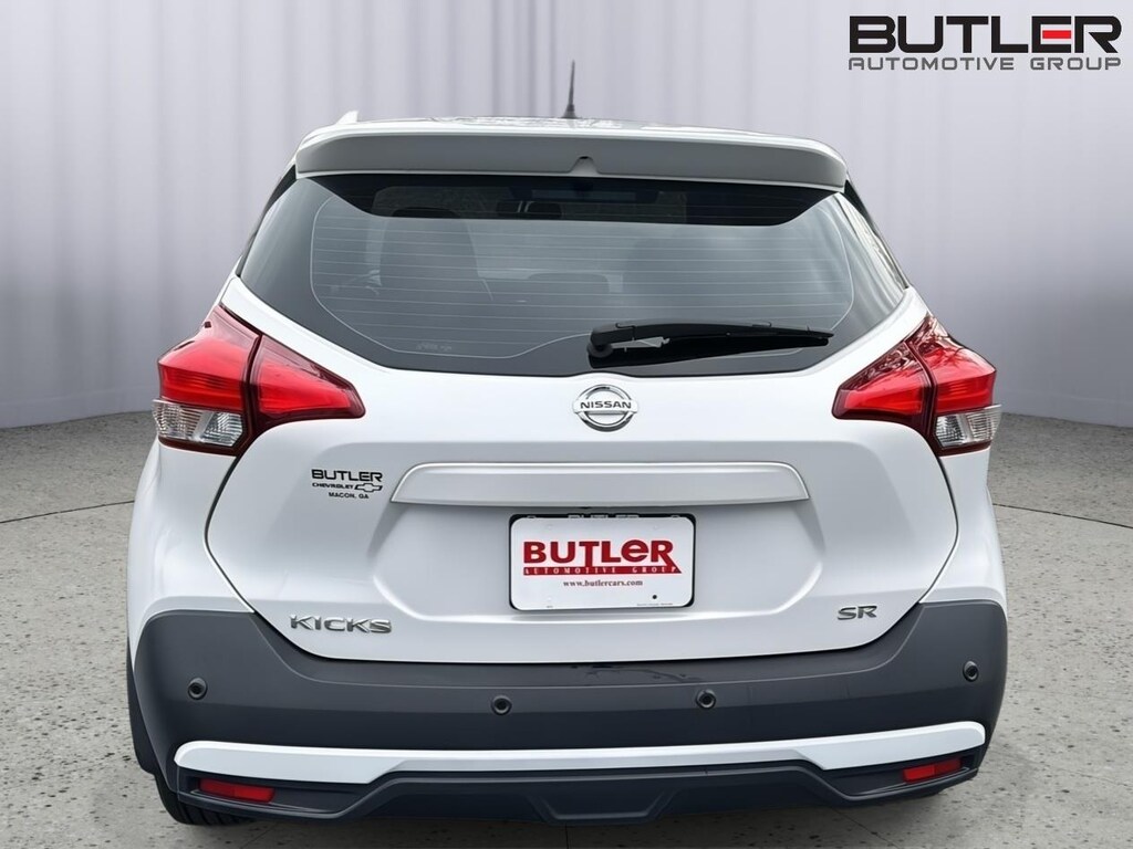 Used 2020 Nissan Kicks SR SUV