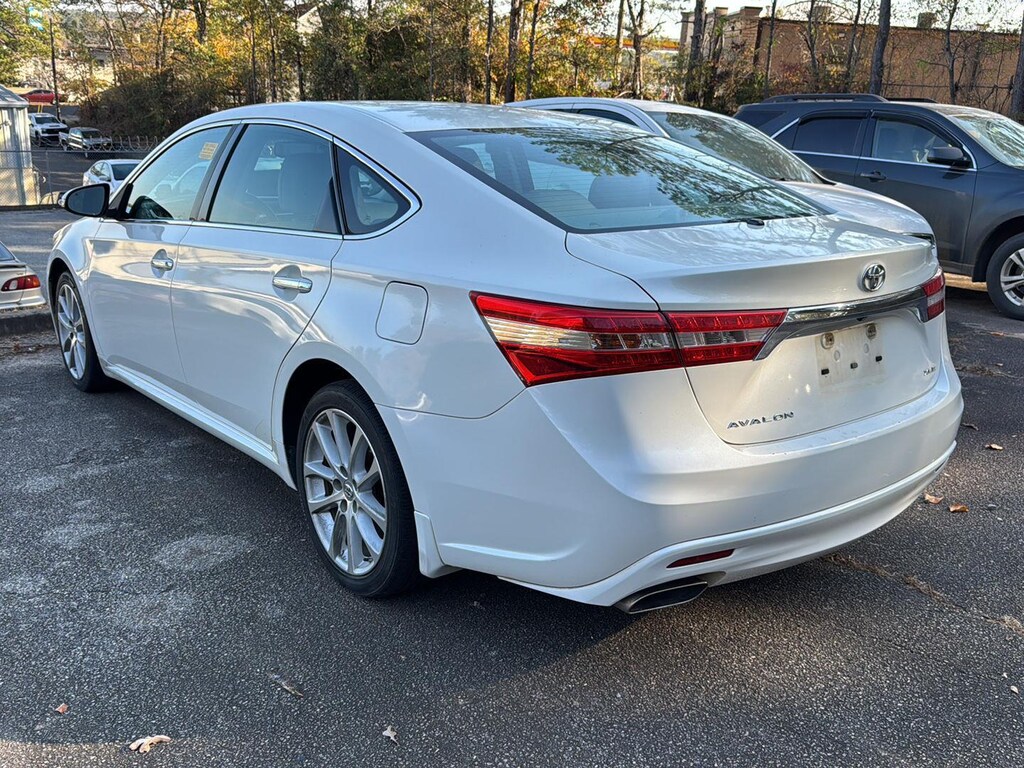 2014 Toyota Avalon XLE Premium photo 3