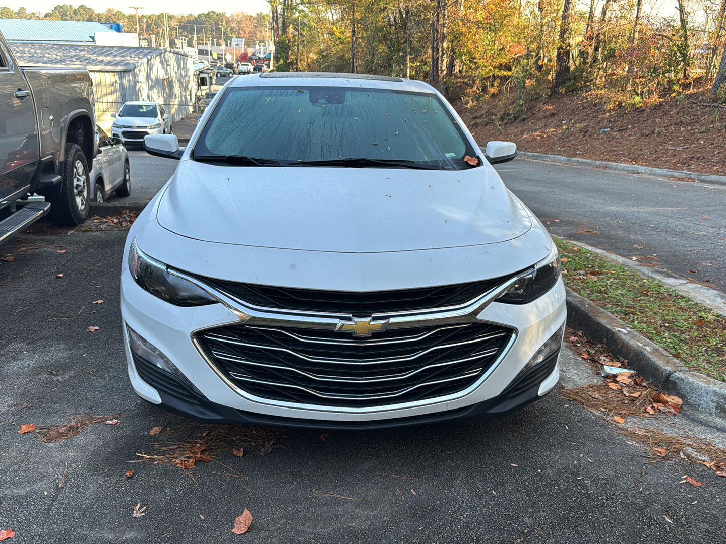 2024 Chevrolet Malibu 1LT photo 3