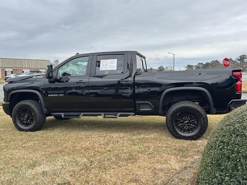 Used 2024 Chevrolet Silverado 2500HD ZR2 Truck