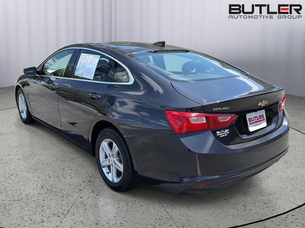 Used 2022 Chevrolet Malibu LS Sedan