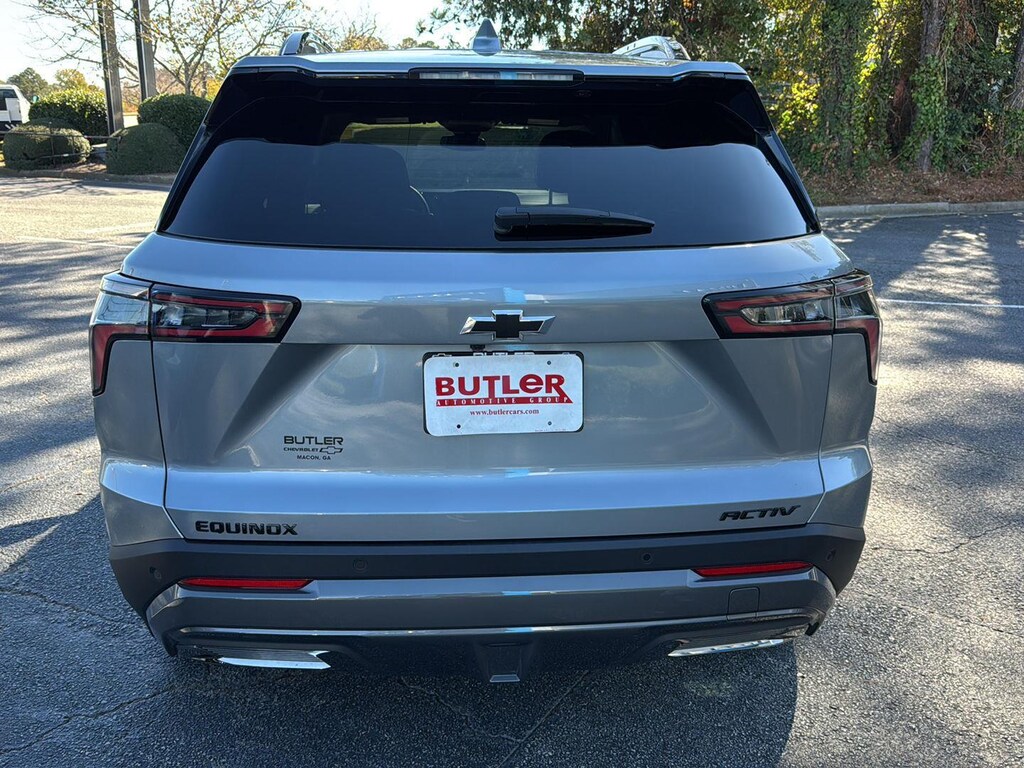 Used 2026 Chevrolet Equinox FWD Activ SUV