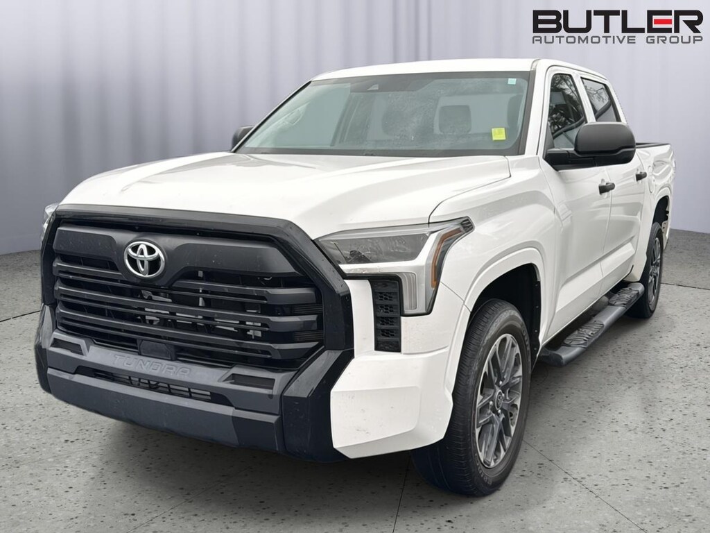 Used 2024 Toyota Tundra SR Crewmax 4WD