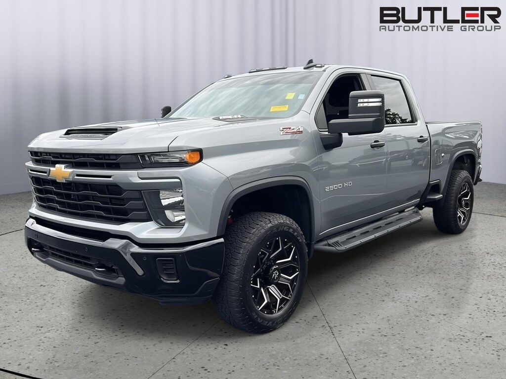 Used 2025 Chevrolet Silverado 2500HD Custom Truck