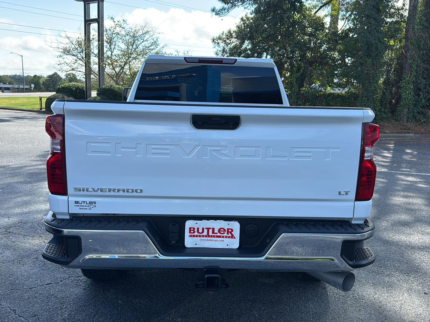 2025 Chevrolet Silverado 2500HD LT photo 2