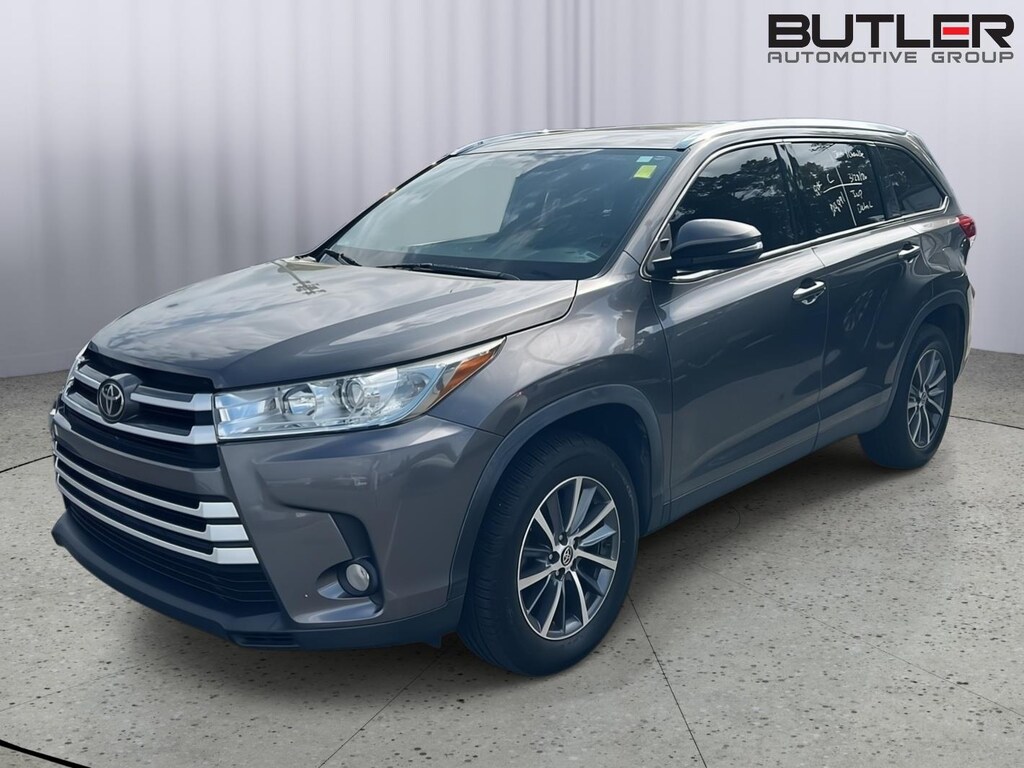 Used 2019 Toyota Highlander XLE SUV