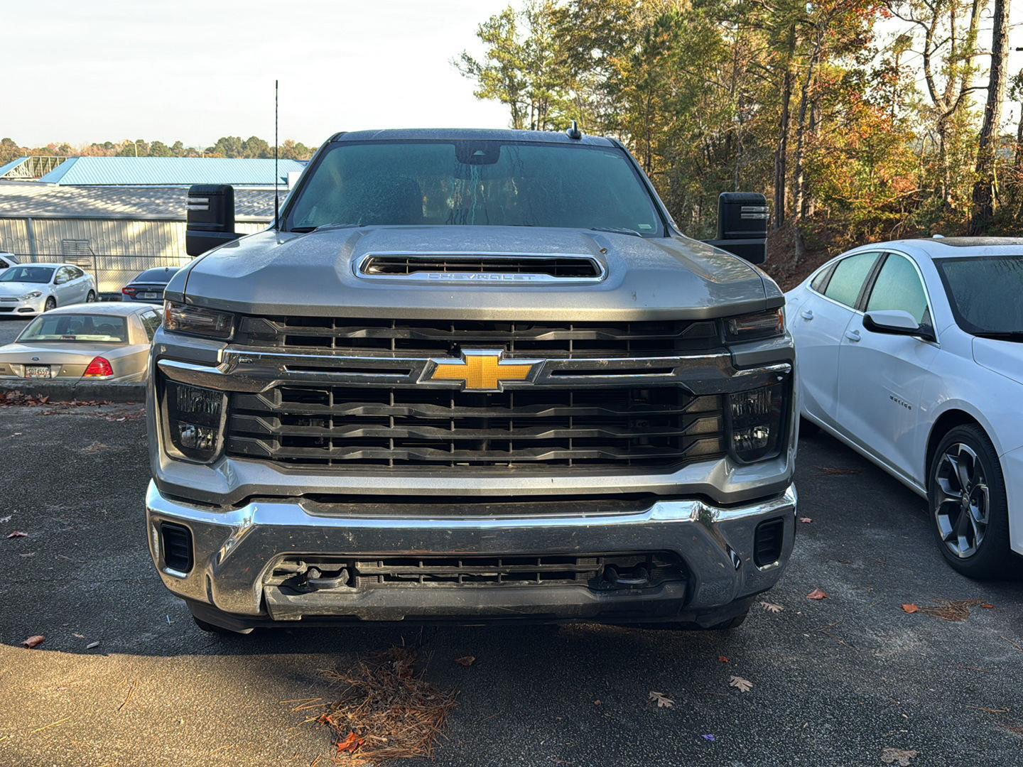 2024 Chevrolet Silverado 2500HD LT photo 3