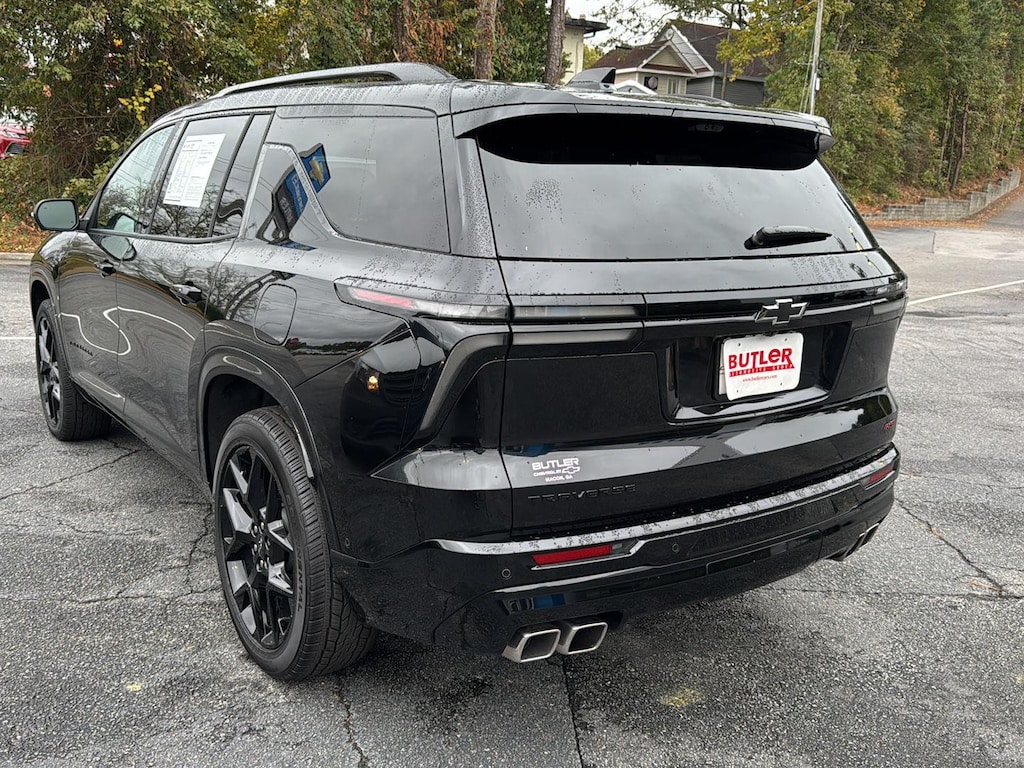 Used 2024 Chevrolet Traverse FWD RS SUV