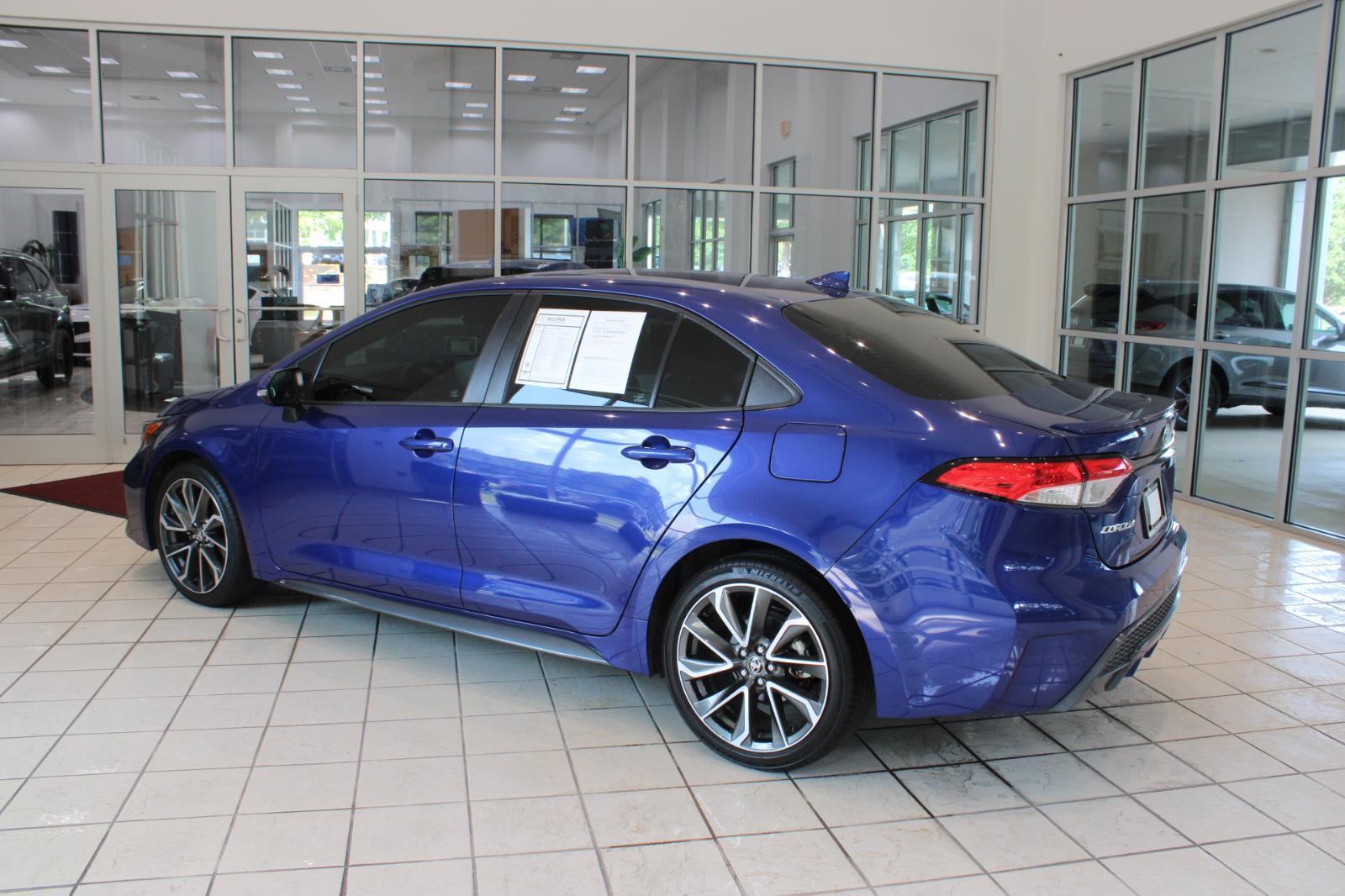 2022 Toyota Corolla SE photo 4