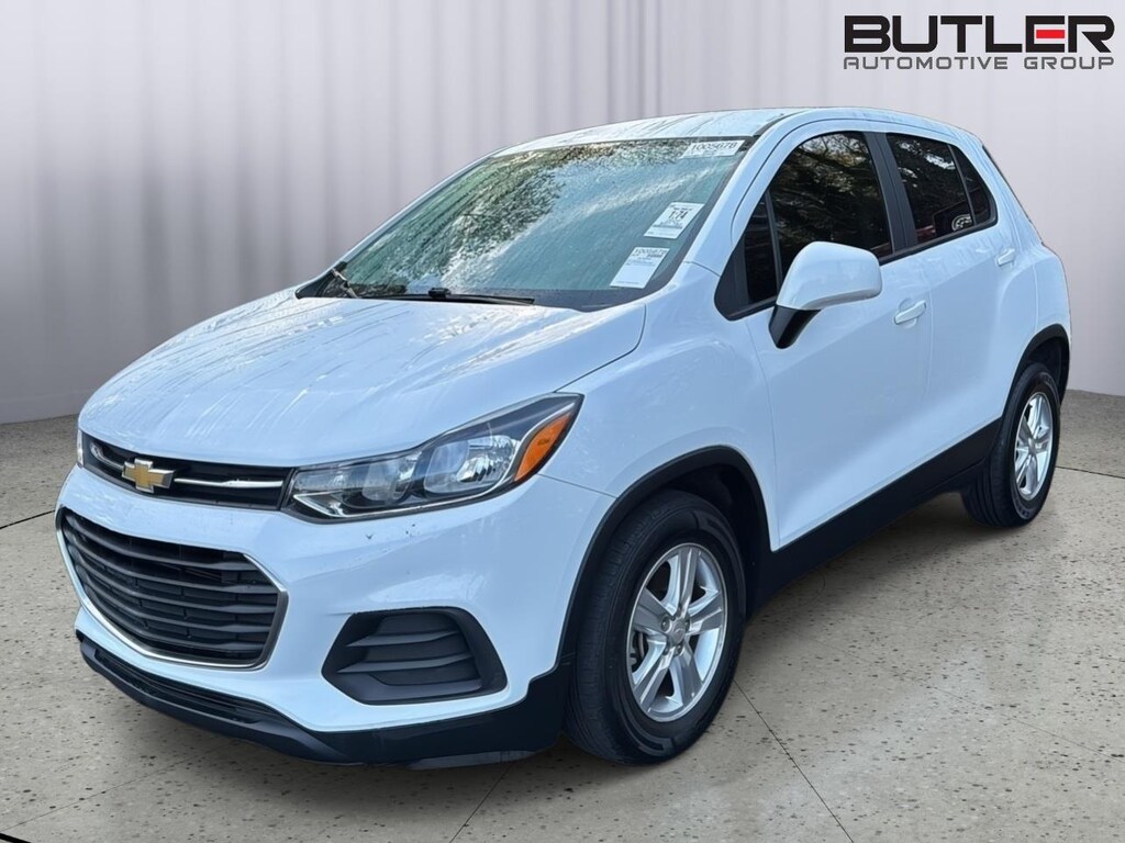 Used 2022 Chevrolet Trax LS SUV