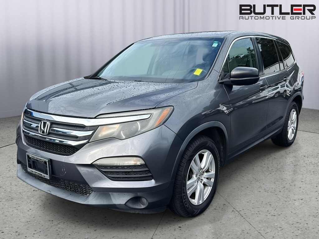 Used 2017 Honda Pilot LX SUV