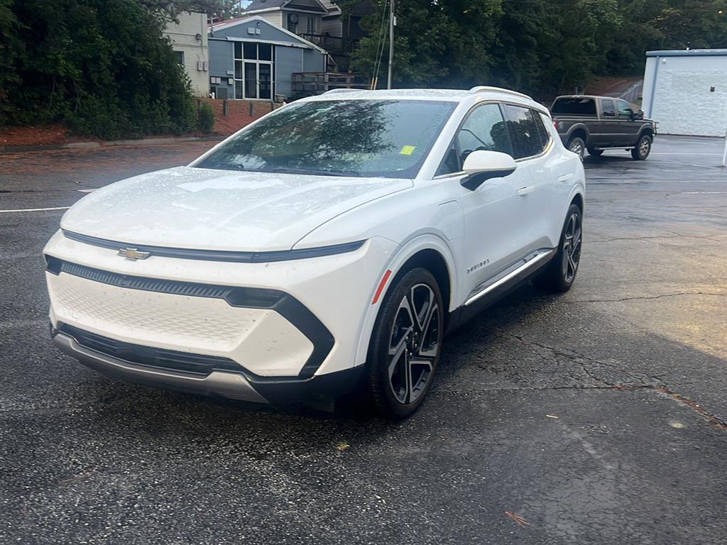 2025 Chevrolet Equinox EV 1LT photo 4