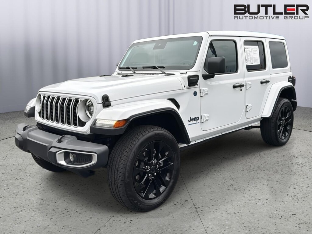 Used 2025 Jeep Wrangler 4xe Sahara SUV