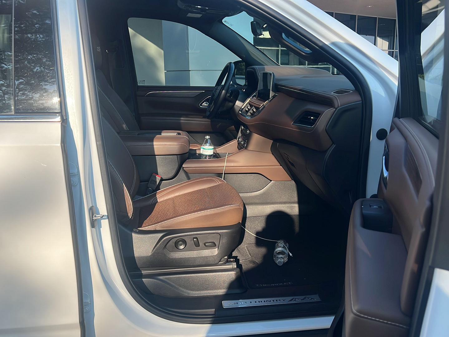 2023 Chevrolet Tahoe High Country photo 4