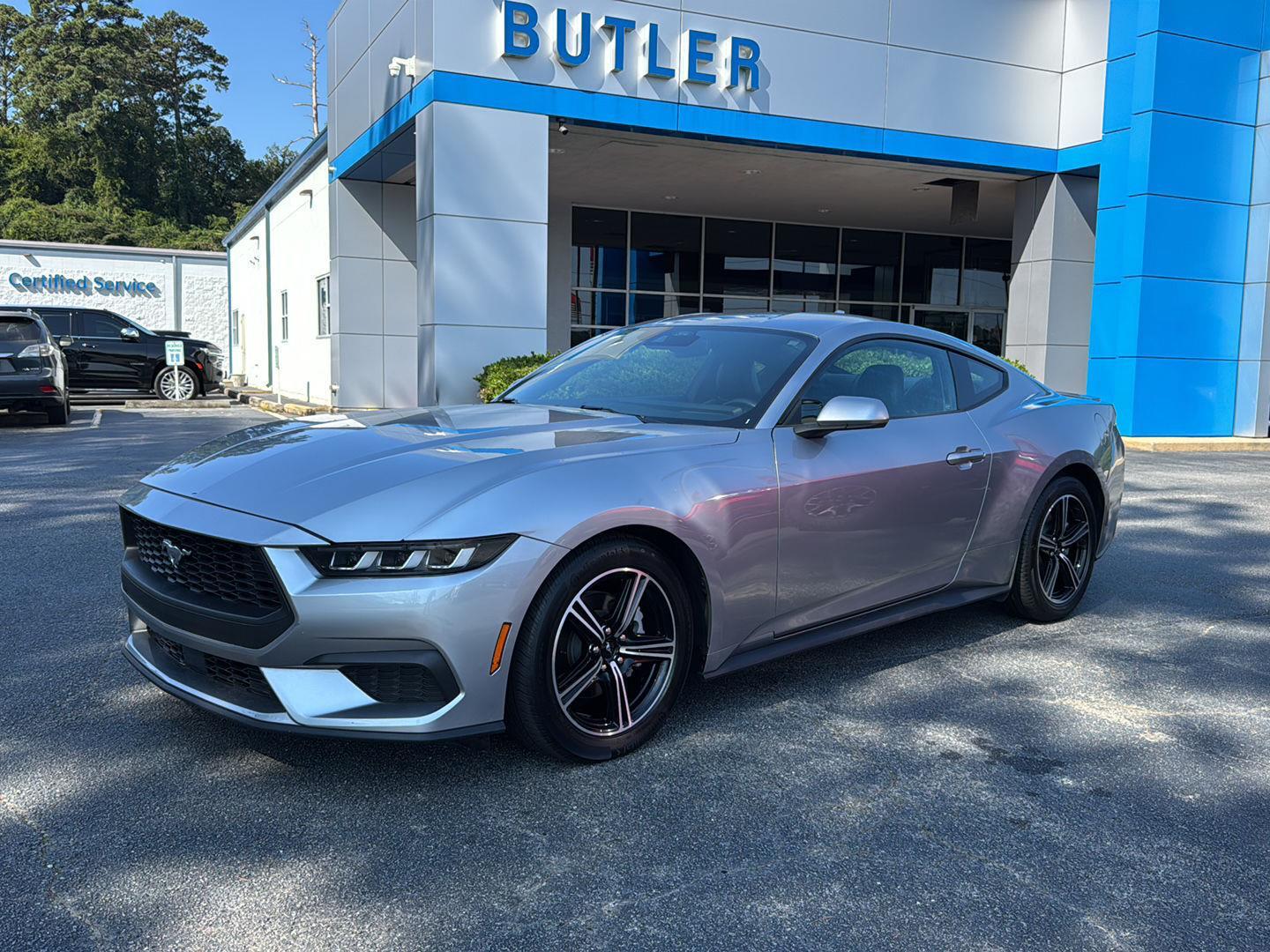 2024 Ford Mustang EcoBoost Premium photo 2