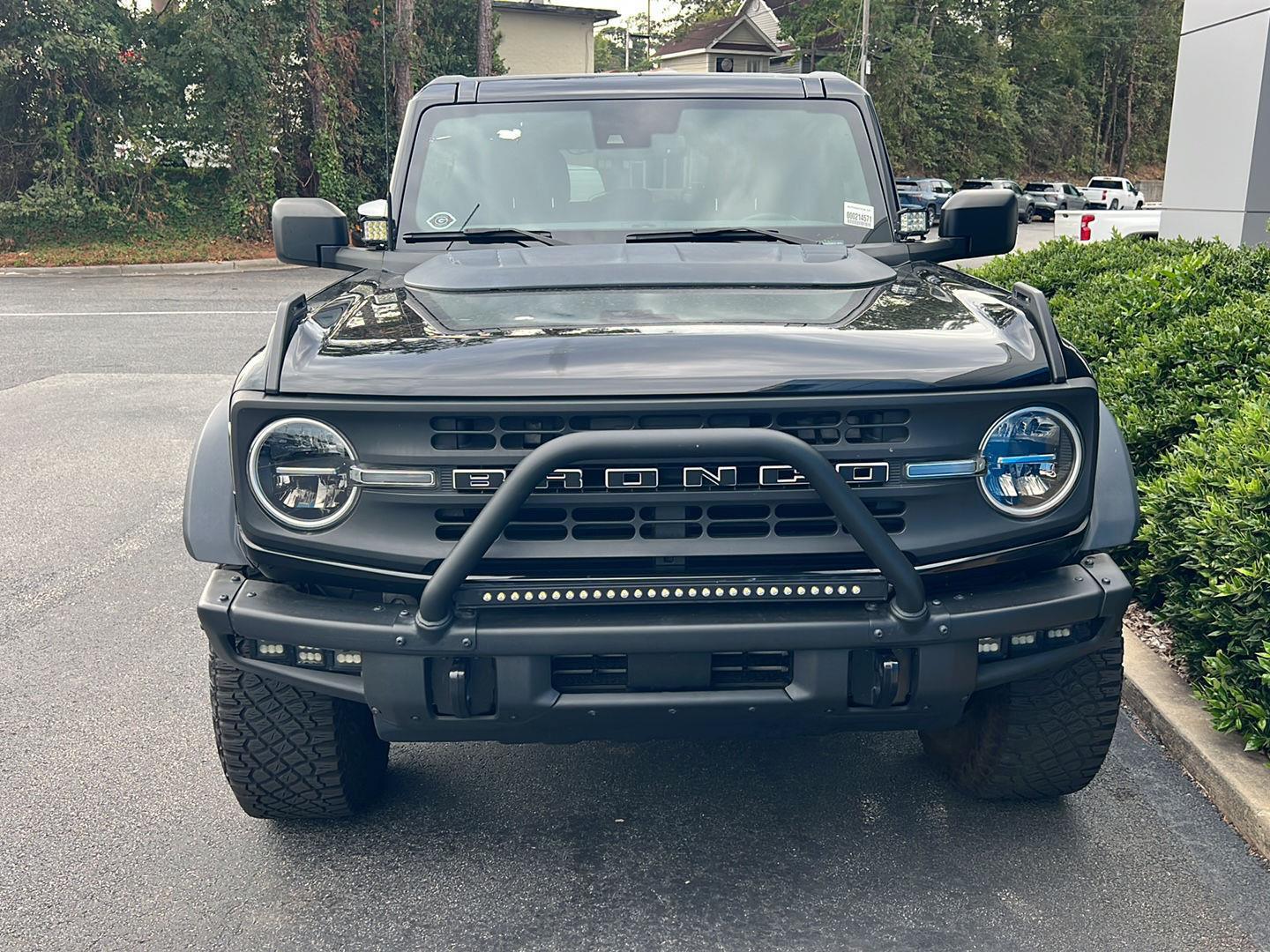 2022 Ford Bronco Black Diamond photo 4