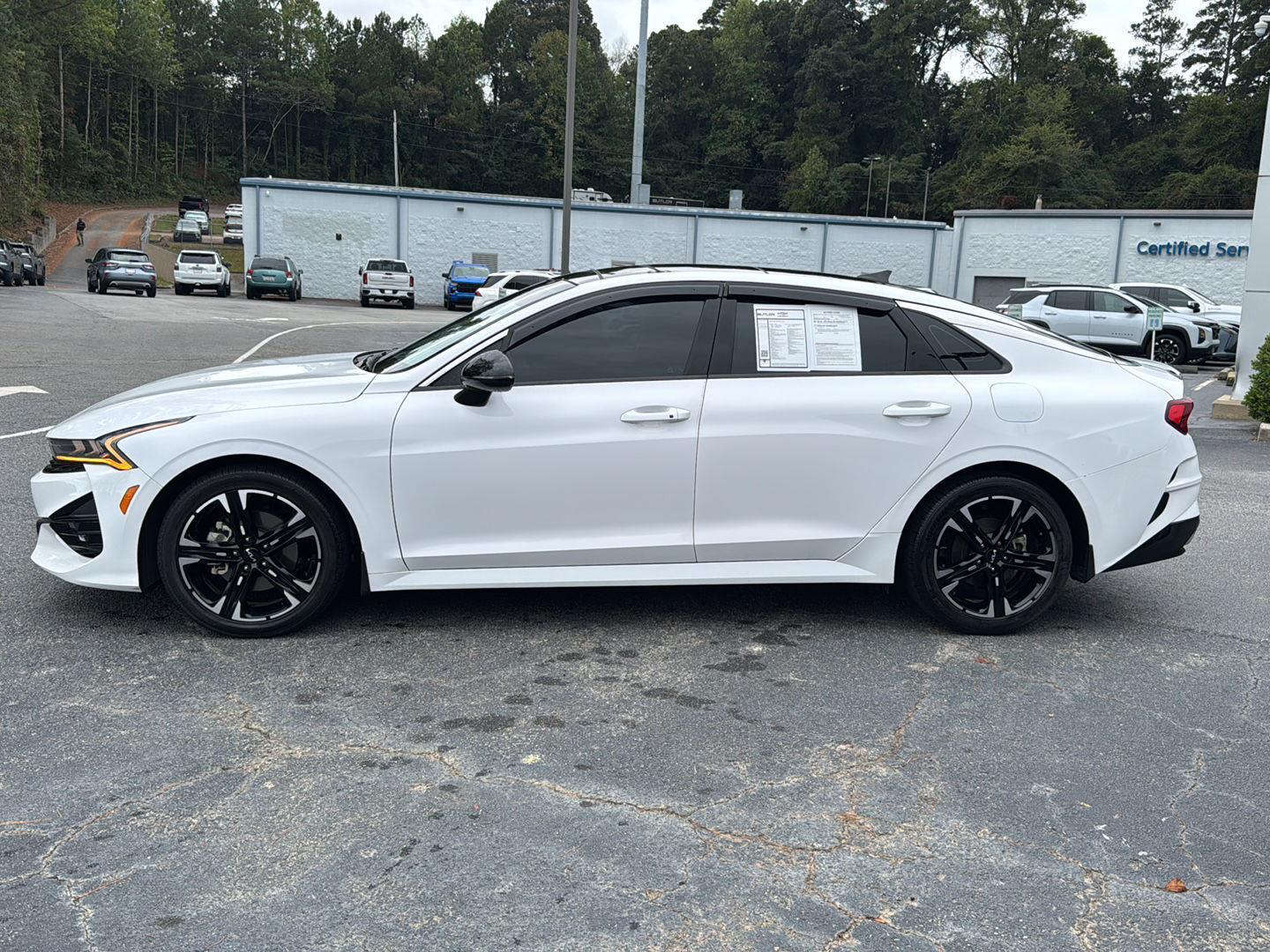 2022 Kia K5 GT-Line photo 3