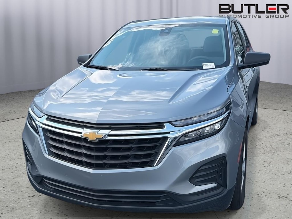 Used 2023 Chevrolet Equinox LS SUV