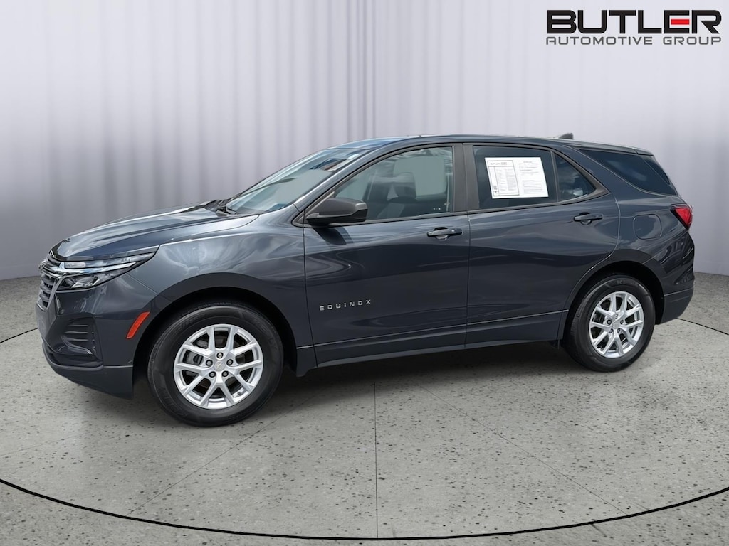 Used 2022 Chevrolet Equinox LS SUV