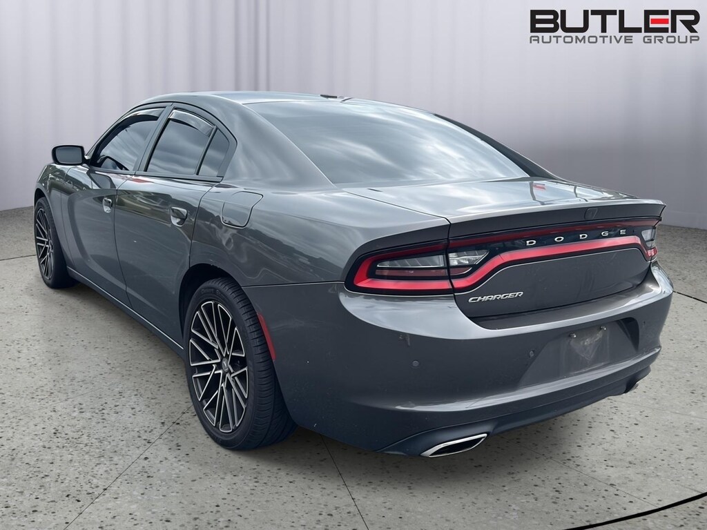 Used 2022 Dodge Charger SXT Sedan