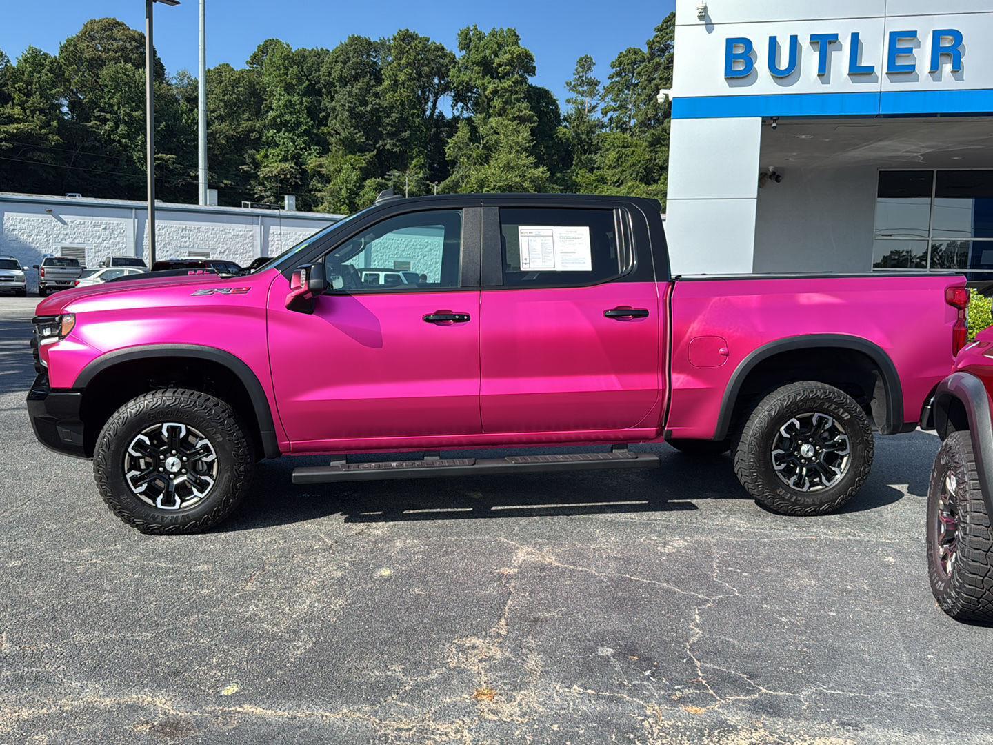 2023 Chevrolet Silverado 1500 ZR2 photo 2