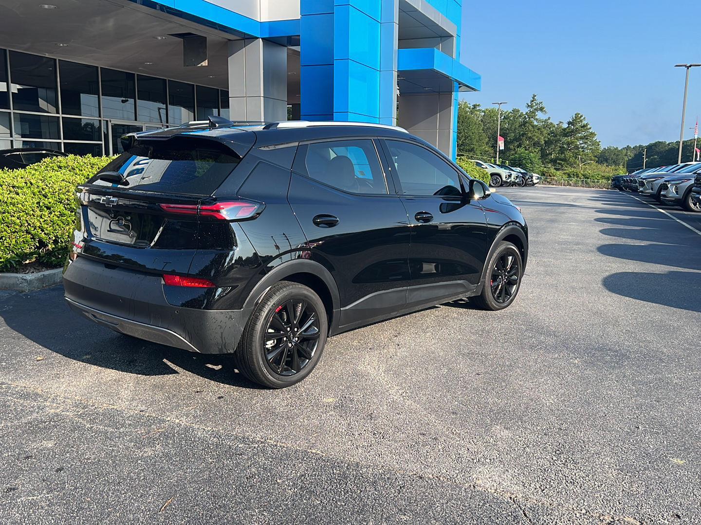 2023 Chevrolet Bolt EUV photo 3