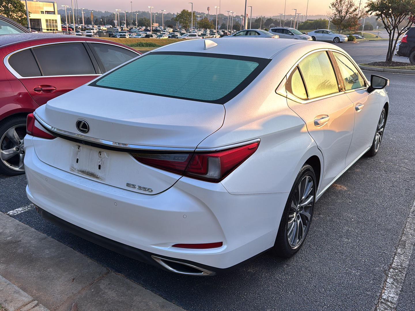 2019 Lexus ES 350 F SPORT photo 3