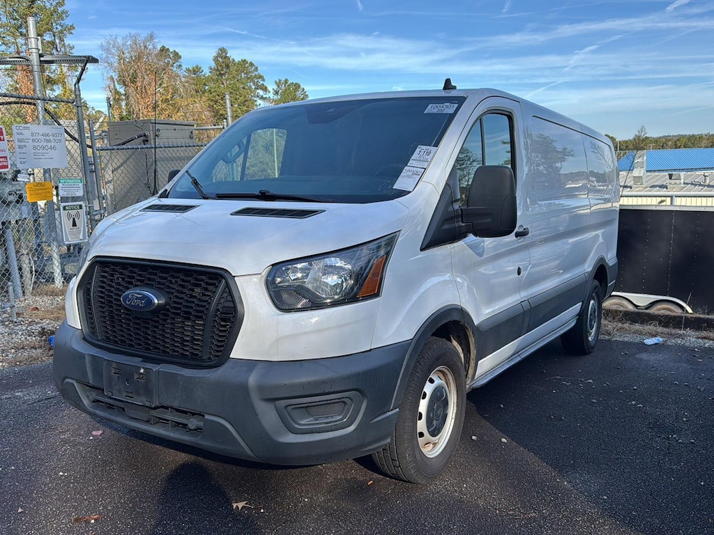 2021 Ford Transit Cargo Van photo 2