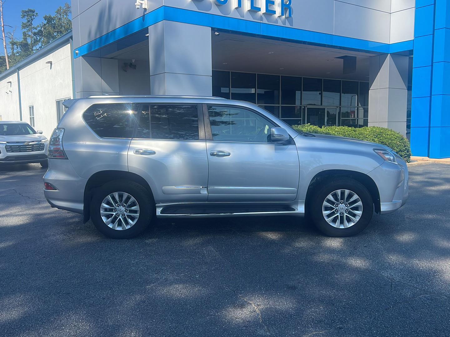 2018 Lexus GX 460 Premium photo 3