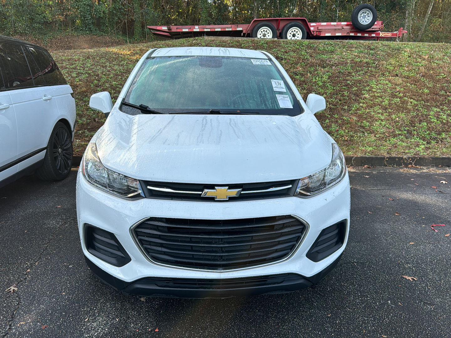 2022 Chevrolet Trax LS photo 3