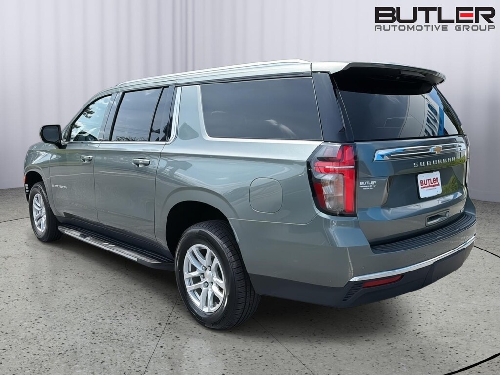Used 2024 Chevrolet Suburban LT SUV