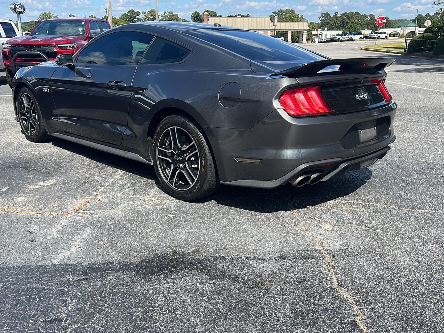2020 Ford Mustang GT Premium photo 4