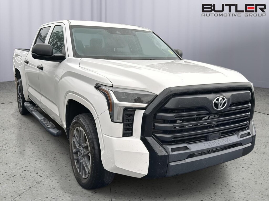 Used 2024 Toyota Tundra SR Crewmax 4WD