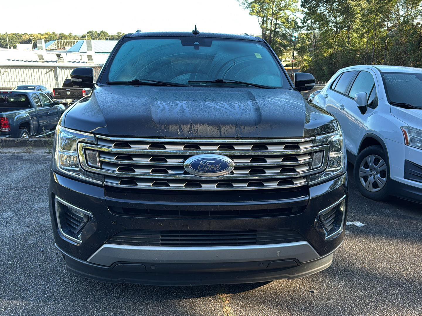2021 Ford Expedition MAX Limited photo 3